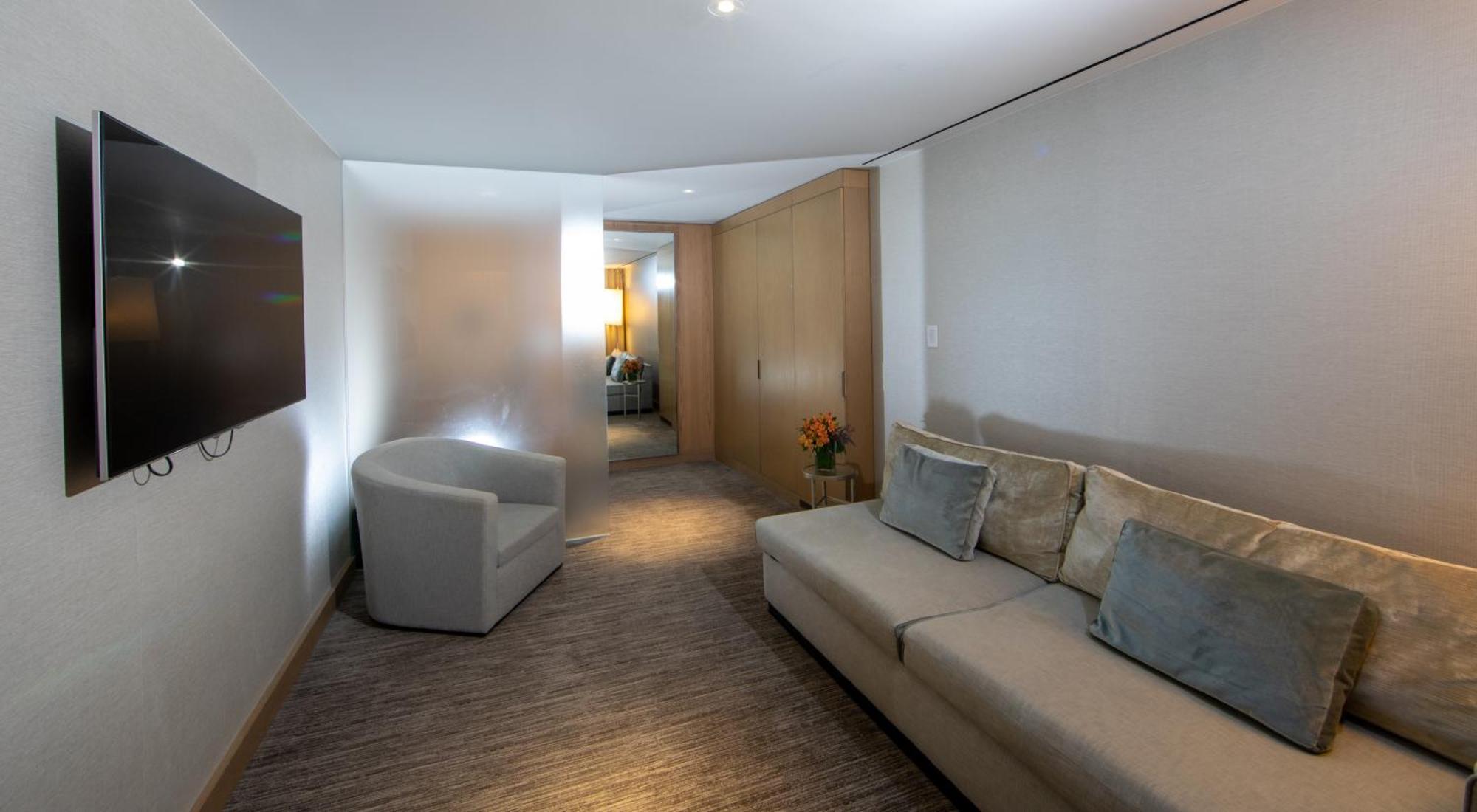 Hotel The Knickerbocker New York Camera foto A living room in a suite at the hotel